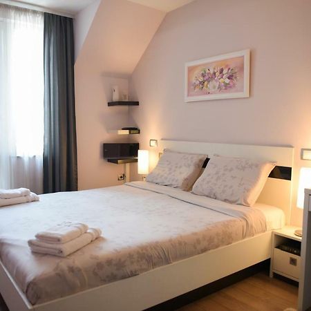 Derelli Deluxe And Derelli Adorable Apartments 索菲亞 外观 照片