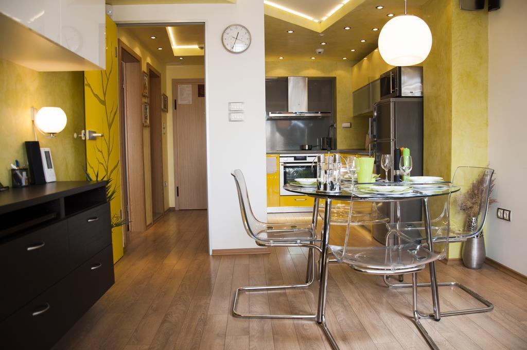 Derelli Deluxe And Derelli Adorable Apartments 索菲亞 客房 照片
