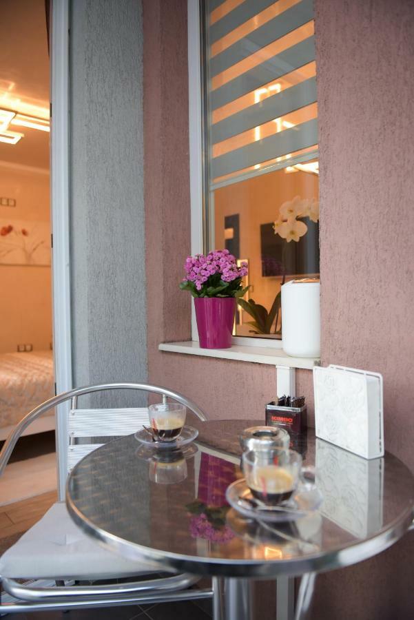 Derelli Deluxe And Derelli Adorable Apartments 索菲亞 外观 照片